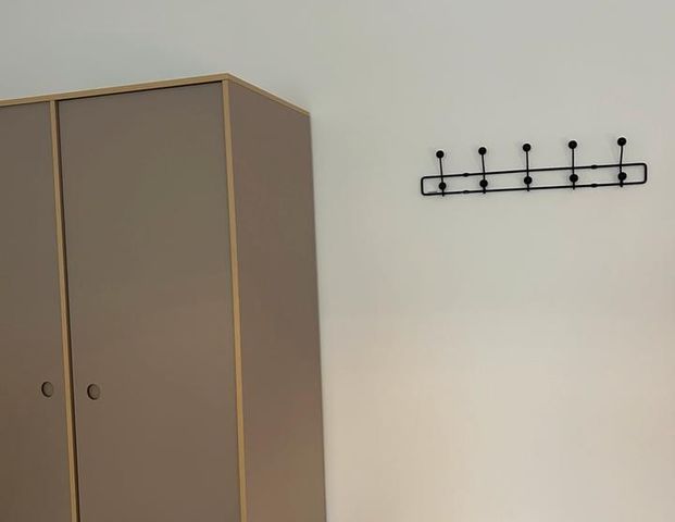 Moderne 1-Zimmer-Wohnung mit Balkon in Neukölln zu vermieten - Photo 1