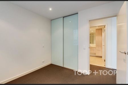 Suits Your Style - Photo 5