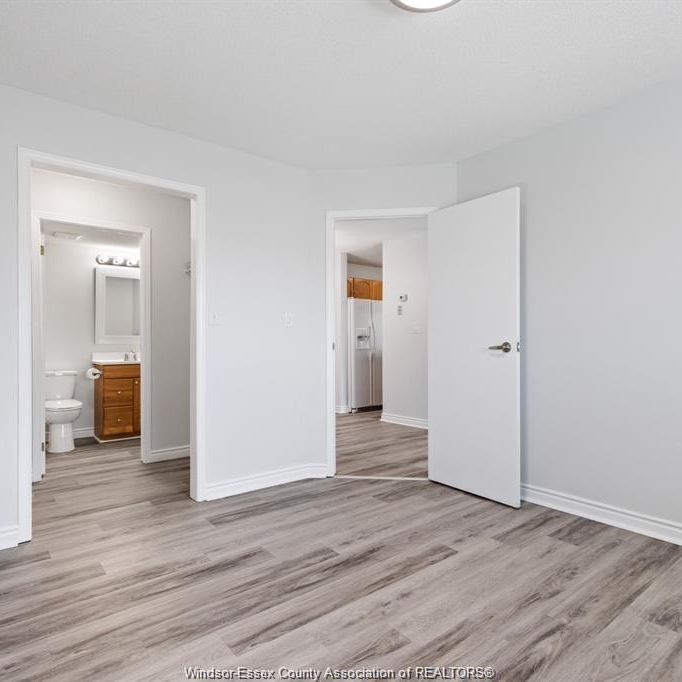 For Lease - 2922 RIVARD Unit# 112, Windsor, Ontario - Photo 1