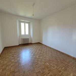 Moderno Appartamento 3 Locali Completamente Ristrutturato A Val Mara - Foto 2