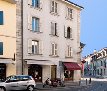 Appartement traversant de 2 pièces au 2ème étage - Photo 2