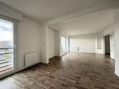 Location Appartement 3 pièces 83m² DUNKERQUE 59240 - Photo 3