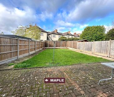 4 bedroom semi-detached house to rent - Photo 1