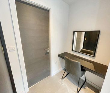 Embankment Exchange, Salford - Photo 6