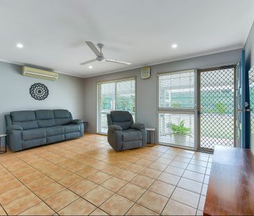 3-Bedroom Home in Quiet Cul-de-Sac - Photo 2