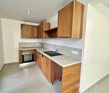 T3 avec garage CORENC - Photo 6