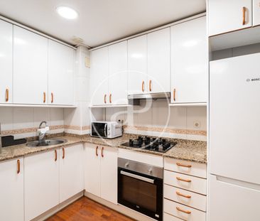 Apartment for Rent in Eixample Esquerra - Photo 4