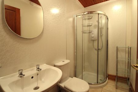 1 bedroom flat to rent - Photo 5