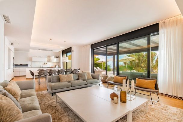 Costabella, Marbella Este, Marbella, Andalusia 29604 - Photo 1