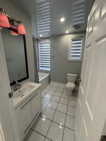 For Lease - 25 GLENELG Street, Kawartha Lakes, Ontario - Photo 2