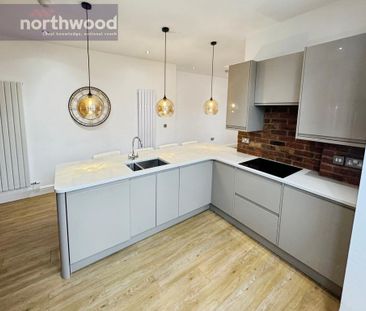 2 bedroom flat to rent - Photo 5