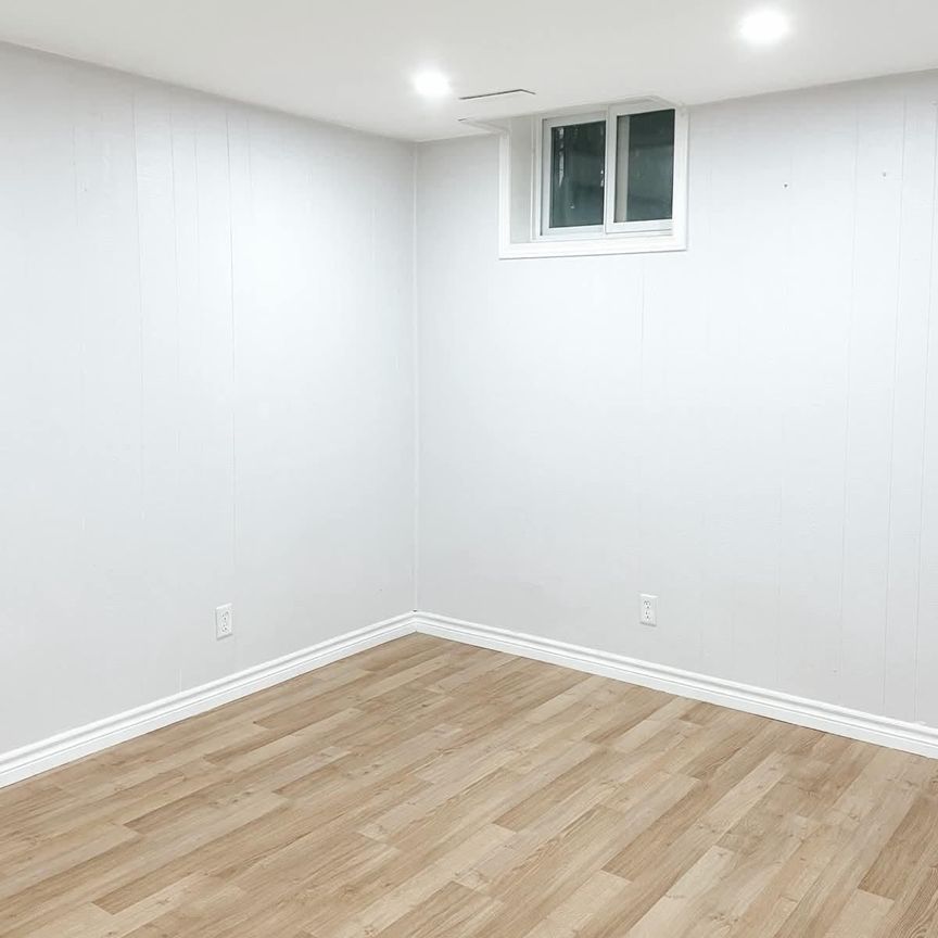 For Lease - 551 Hayward Crescent Unit# 3 Bsmt, Milton, Ontario - Photo 1