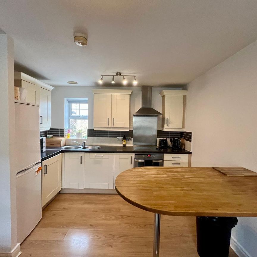 2 bedroom apartment to rent - Photo 1