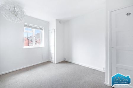 3 bedroom apartment to rent - Photo 3