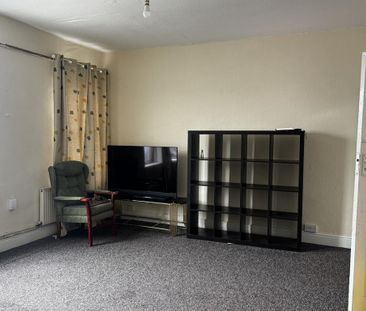 2 bedroom maisonette to rent - Photo 1