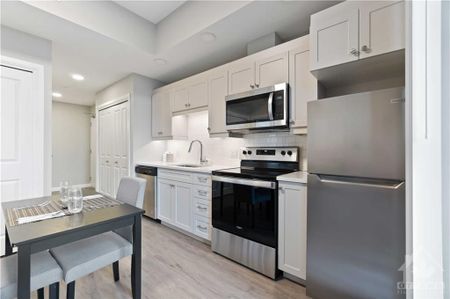 For Lease - 100 PINEHILL Road Unit# 310, North Grenville, Ontario - Photo 3