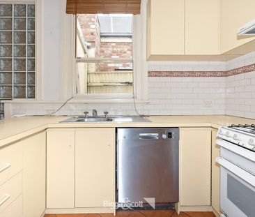 84 Wellington St, Richmond VIC 3121 - House For Rent | Domain - Photo 4