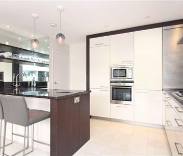 3 bedroom penthouse to rent - Photo 6