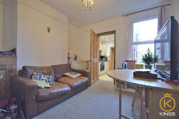 2 bedroom house share to rent - Photo 1