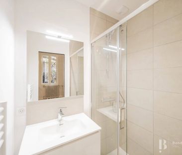 Rental Apartment Paris 18th Clignancourt - Photo 3