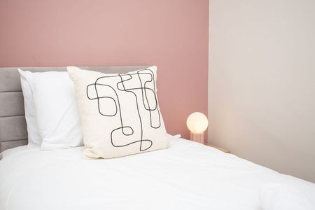 Lydia Terrace - Photo 3