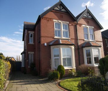 3 bedroom semi-detached house to rent - Photo 6
