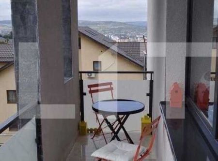 Apartament 3 camere, 65 mp, 2 terase, parcare subterana, zona Grand Hotel Italia - Photo 2