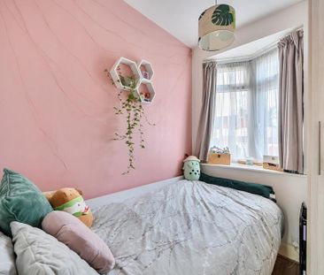 3 bedroom terraced house to rent - Photo 6