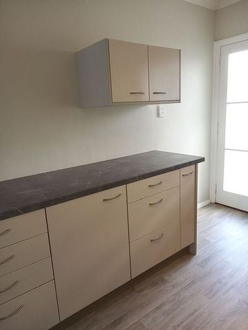 Open-plan 2BR Unit in Friendly Feilding! - Photo 5