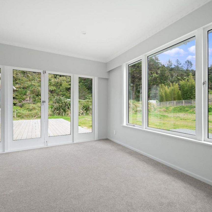 Freshly Renovated, Sun-Soaked & Move-In Ready! - Photo 1