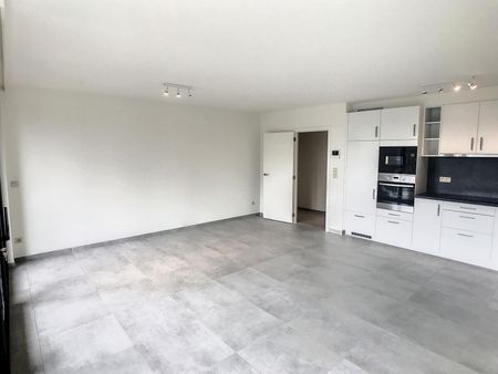 Prachtig nieuwbouw appartement met 2 ondergrondse autostaanplaatsen - Photo 4