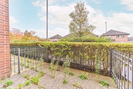 Mitcham, Mitcham, CR4 - Photo 3