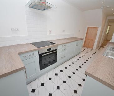 2 bedroom terraced house to rent - Photo 6
