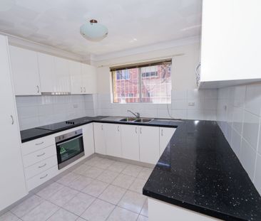 Spacious with a Modern Touch, 2-Bedroom Unit in the Heart of Fairfi... - Photo 5