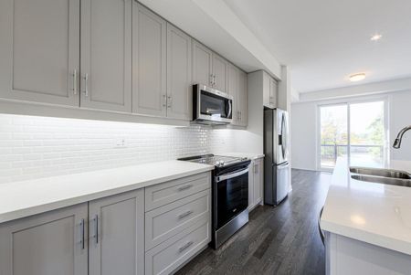 For Lease - 14 Folcroft Street, Brampton, Ontario - Photo 3