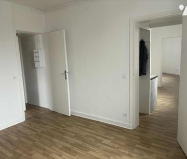 Appartement 1 chambre en centre-ville de LA BASSEE (59480) - Photo 3