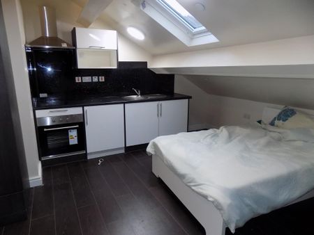 1 bedroom apartment to rent - Photo 2