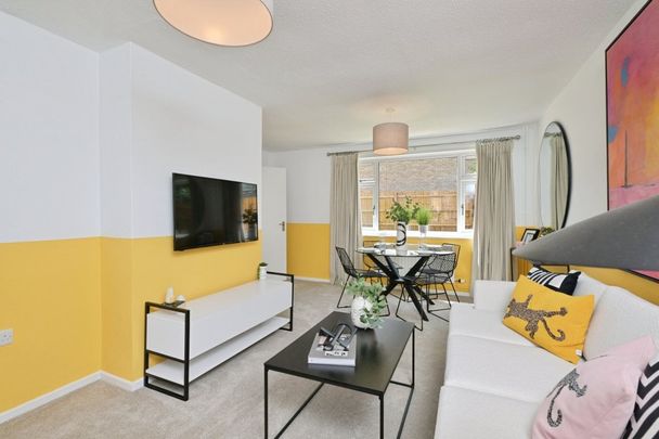 Jefferson Close - Photo 1
