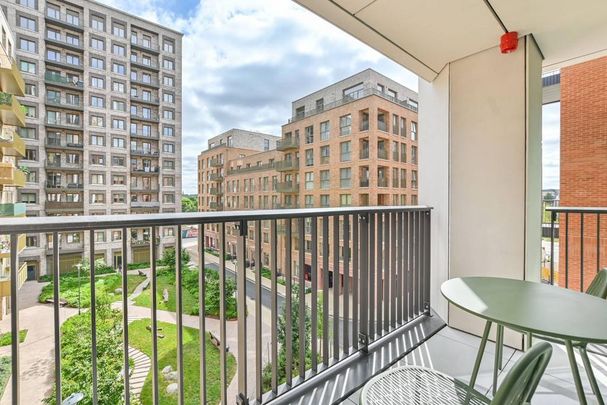 Studio to rent - Photo 1