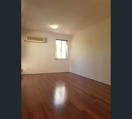 Unit 3/24 Point Walter Rd, Bicton, WA 6157 - Photo 3