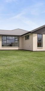 Welcome to Frontier Estate! - Photo 4