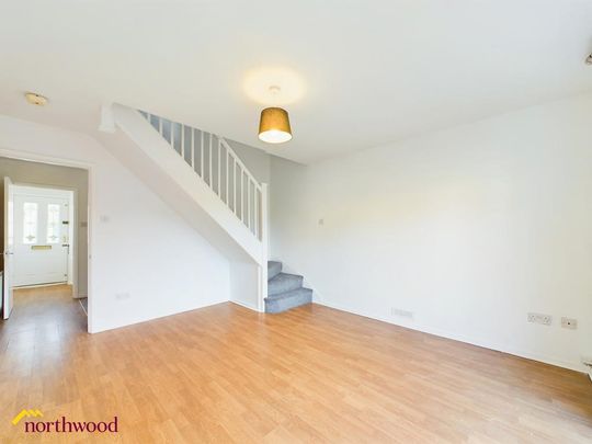 2 bedroom terraced house to rent - Photo 1