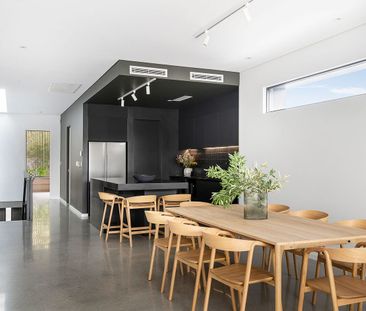 Architect-Designed Executive Residence | Luxury Living in Mount Lawley - Photo 5