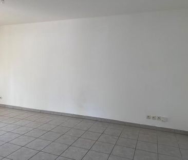 Location Appartement 2 pièces 50m² BRIGNOLES 83170 - Photo 6