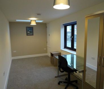 2 bedroom property to rent - Photo 2