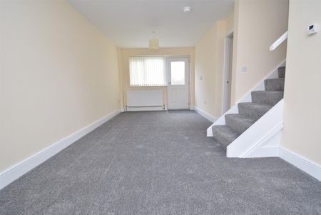 Wesley Street, Wakefield - Photo 2