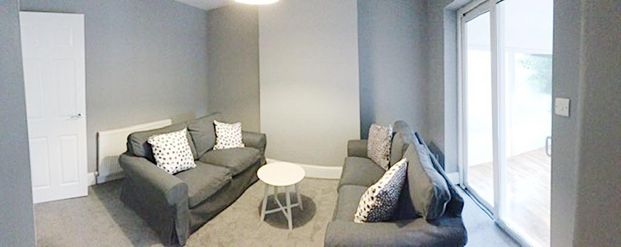 4 bedroom house to rent - Photo 1