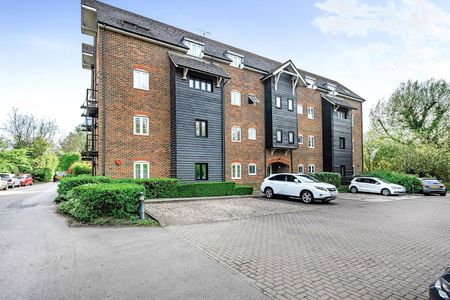 2 Bedroom Flat/Apartment to rent - Photo 3