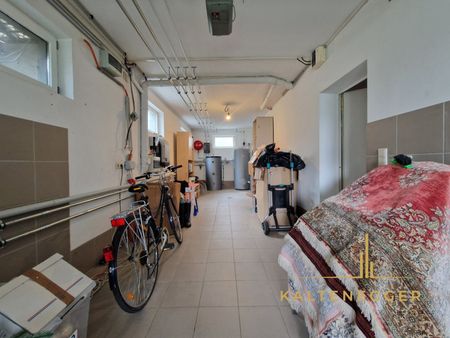 Gepflegtes Einfamilienhaus mit 5 Zimmern, großem Garten, Pool & Garage - Photo 5