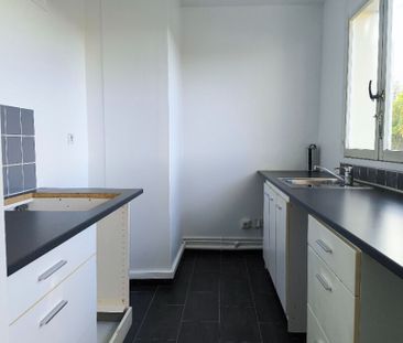 Location Appartement 2 pièces 45m² - Photo 4